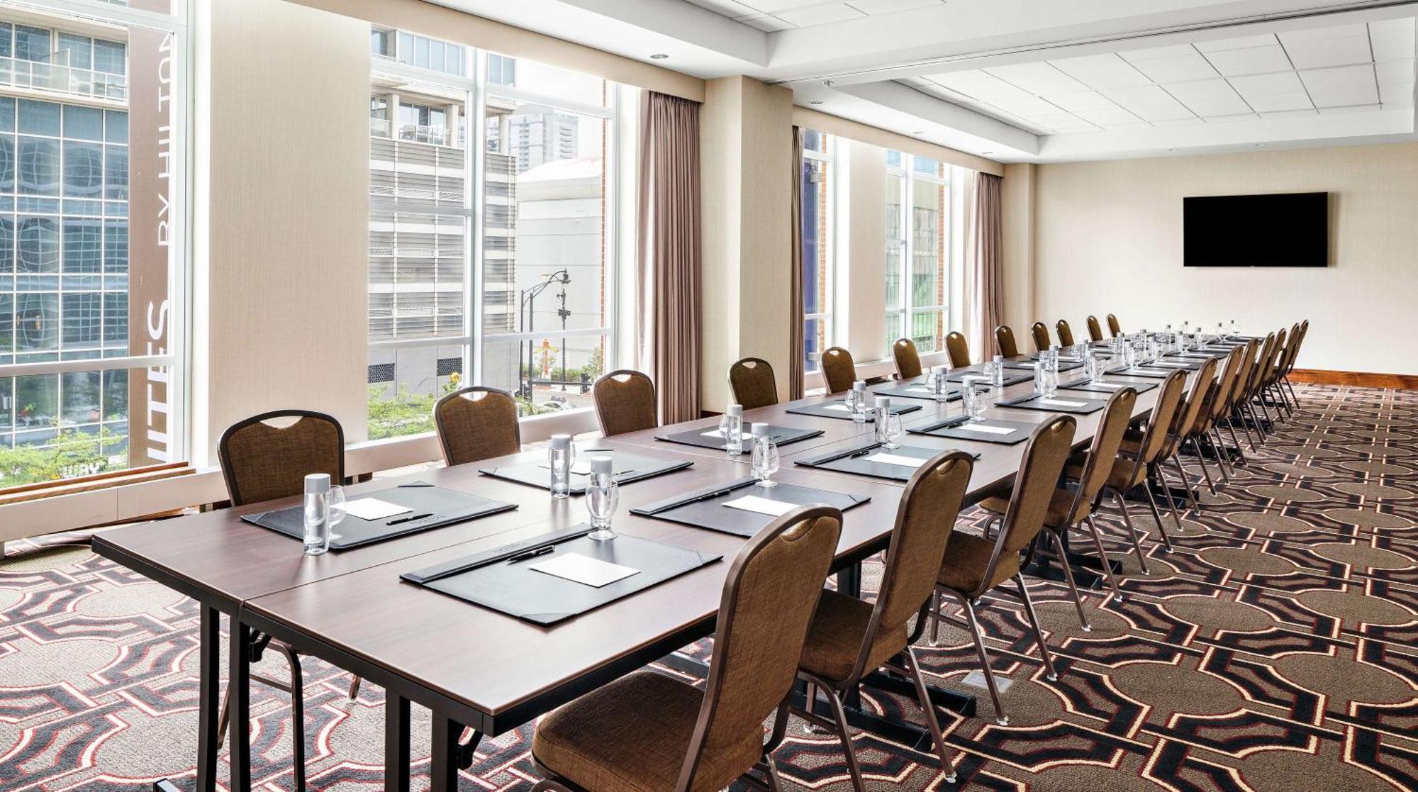 Hampton Inn Chicago Mccormick Place מראה חיצוני תמונה