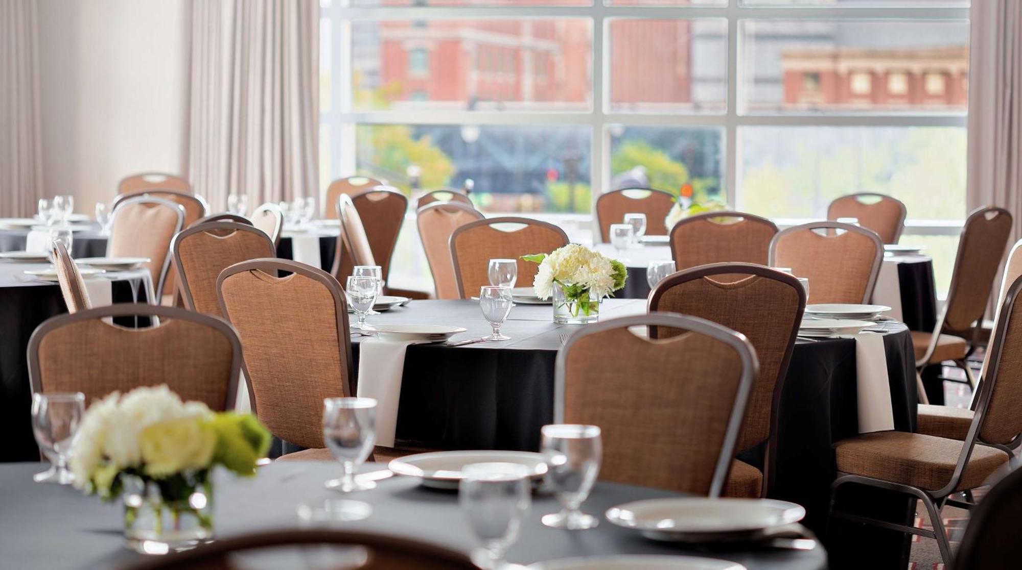 Hampton Inn Chicago Mccormick Place מראה חיצוני תמונה