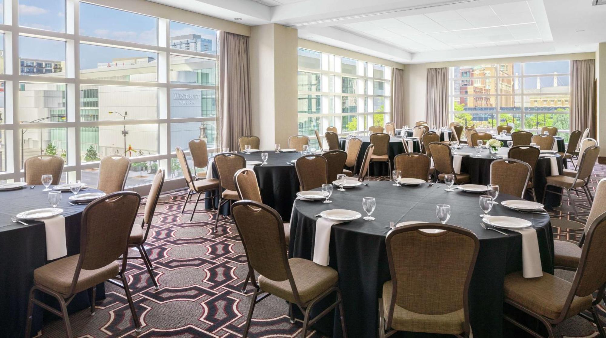 Hampton Inn Chicago Mccormick Place מראה חיצוני תמונה