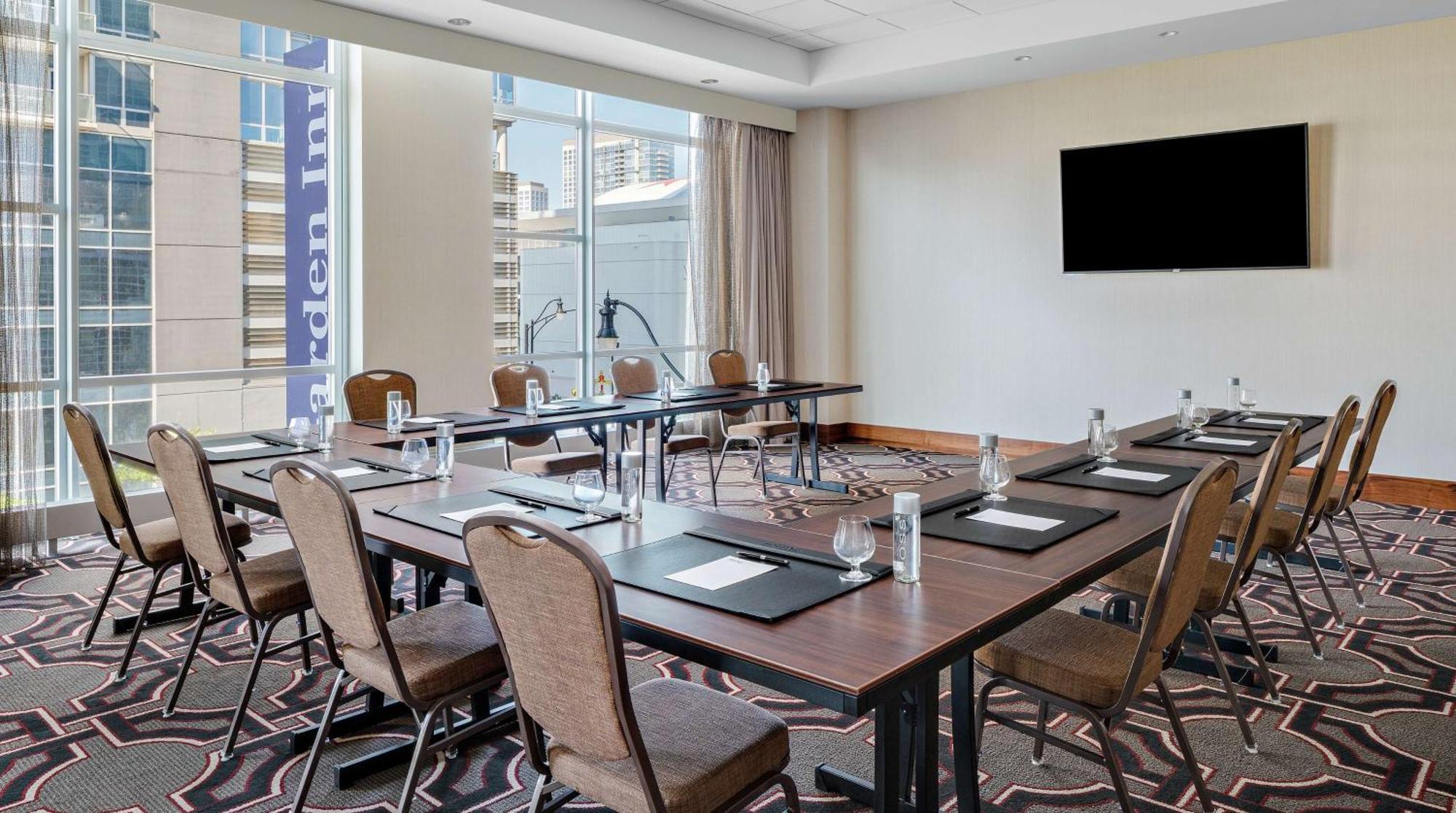 Hampton Inn Chicago Mccormick Place מראה חיצוני תמונה