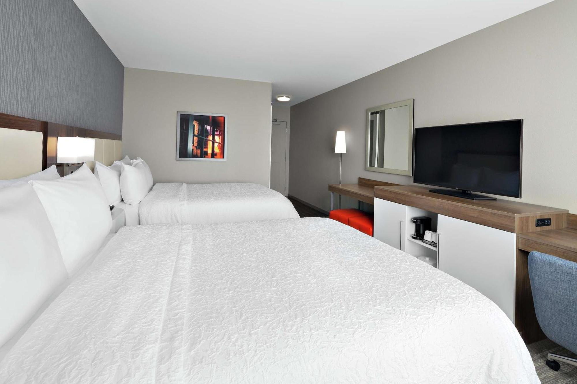 Hampton Inn Chicago Mccormick Place מראה חיצוני תמונה